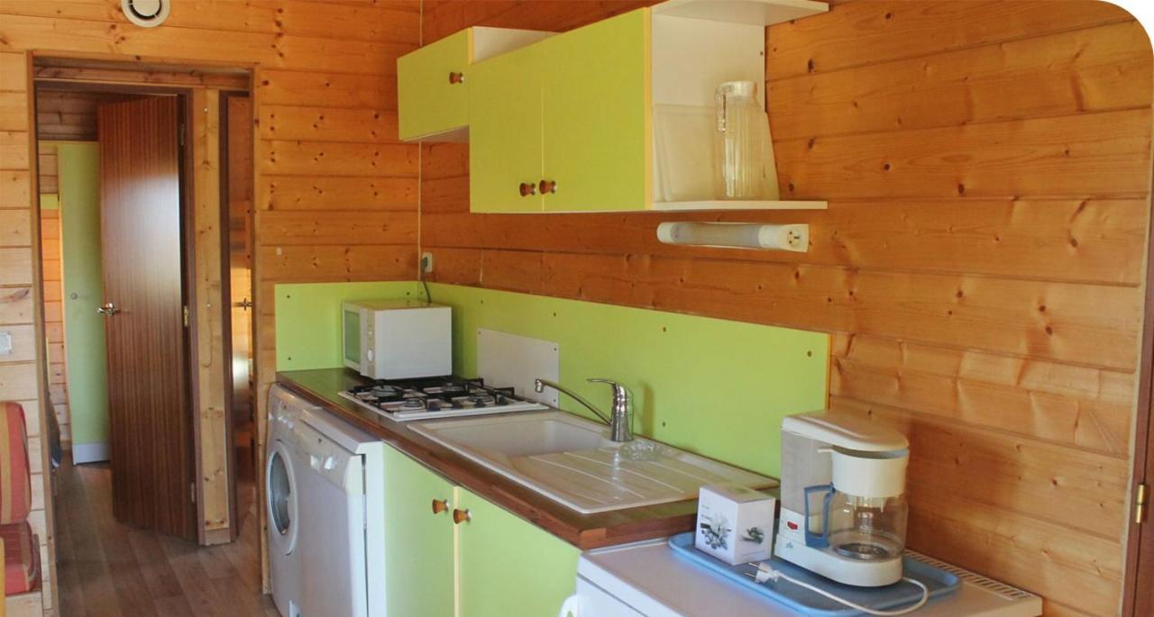 Camping Onlycamp Pierre & Sources Volvic Dış mekan fotoğraf
